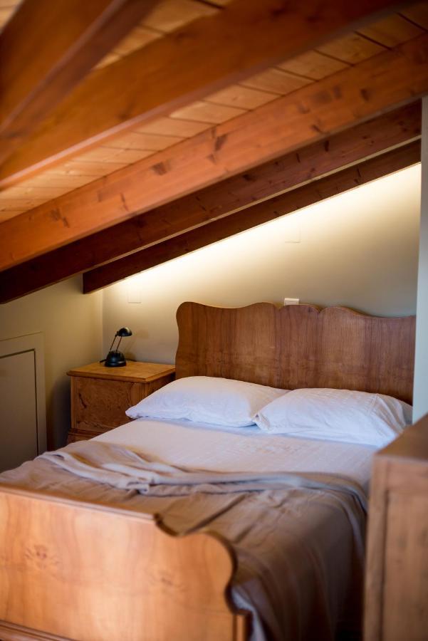Country Style Attic In The Heart Of Preveza Apartment Bagian luar foto