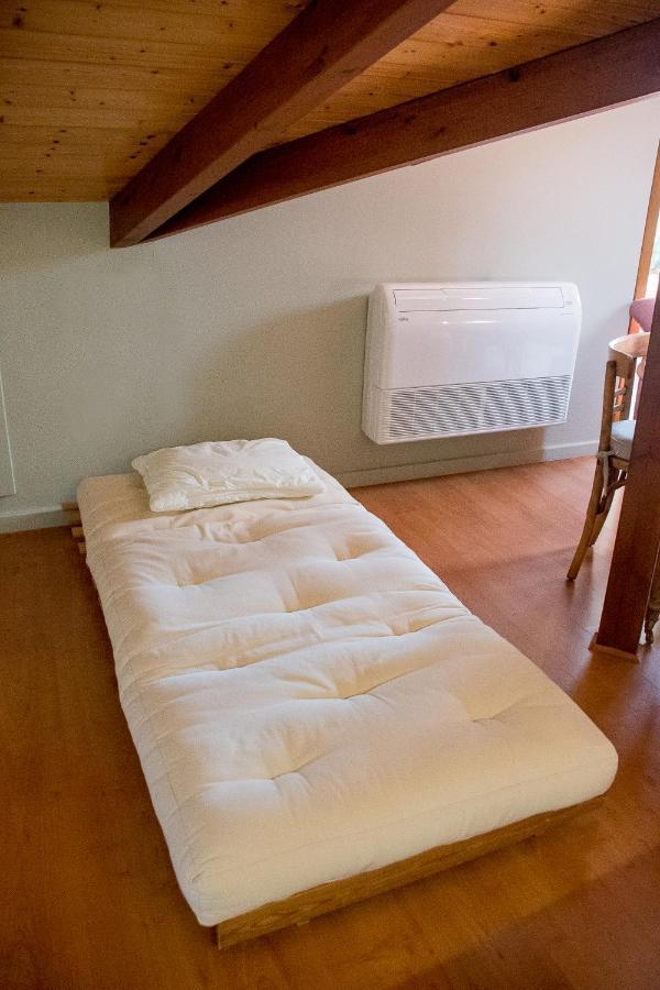 Country Style Attic In The Heart Of Preveza Apartment Bagian luar foto